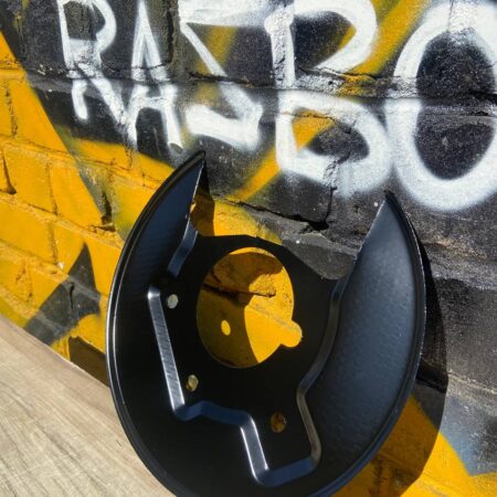 Пыльник перед тормоза Левый