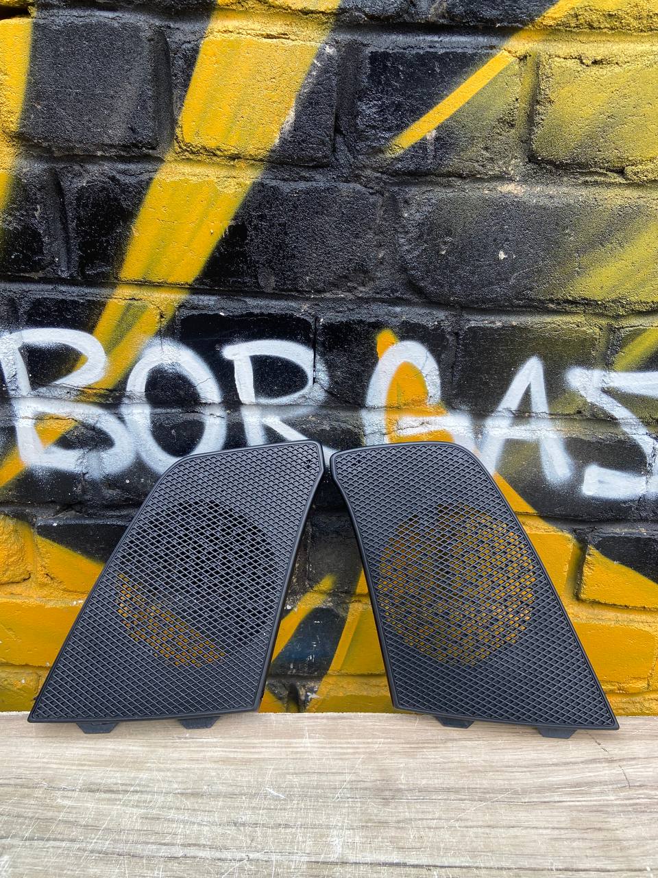 91531fd7826b932143d7b184d59c689d.jpg Накладки на динамики (сетки), панели газель до бизнес