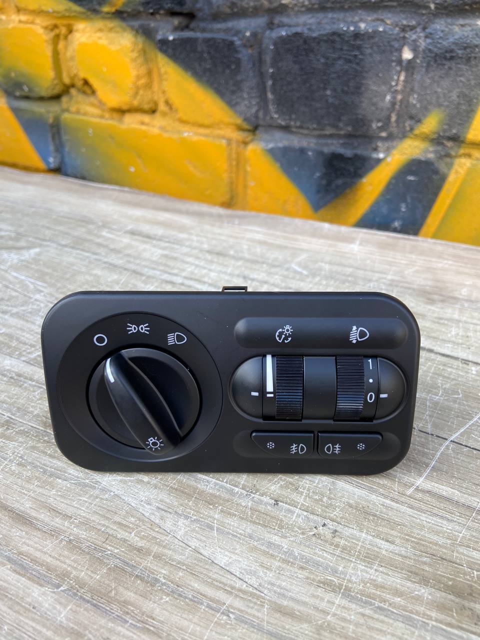 d4f032d7b8904c82de5b1ffb3bd3e20d.jpg Центральный переключатель света с туманкой газель бизнес, Некст