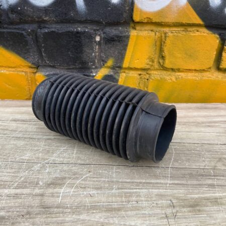 Патрубок впускной Газель Волга