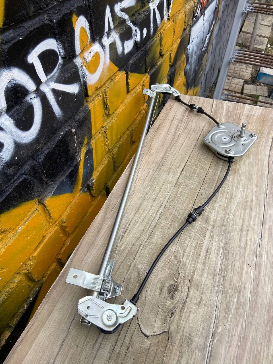 d56b3e74005e2155861019e8512302b7.jpg Стеклоподъемник Газель, Соболь левый