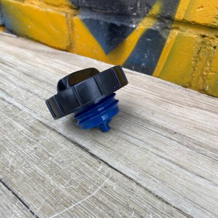 Крышка бака завод