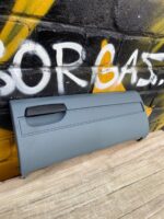 Крышка правого бардачка газель НО до 2009 года